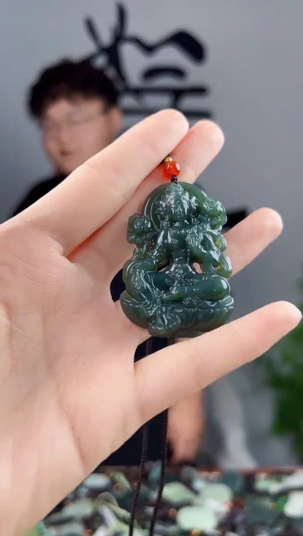 颈饰未镶嵌和田玉拍一发一，多样性发货