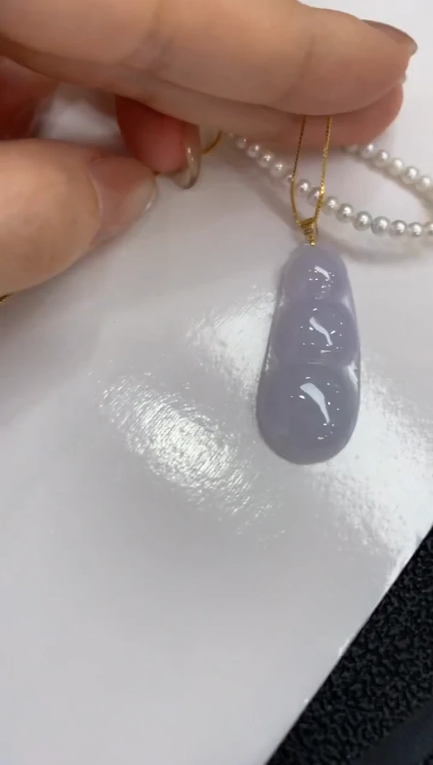 翡翠18K金镶嵌吊坠(不含链)豆子