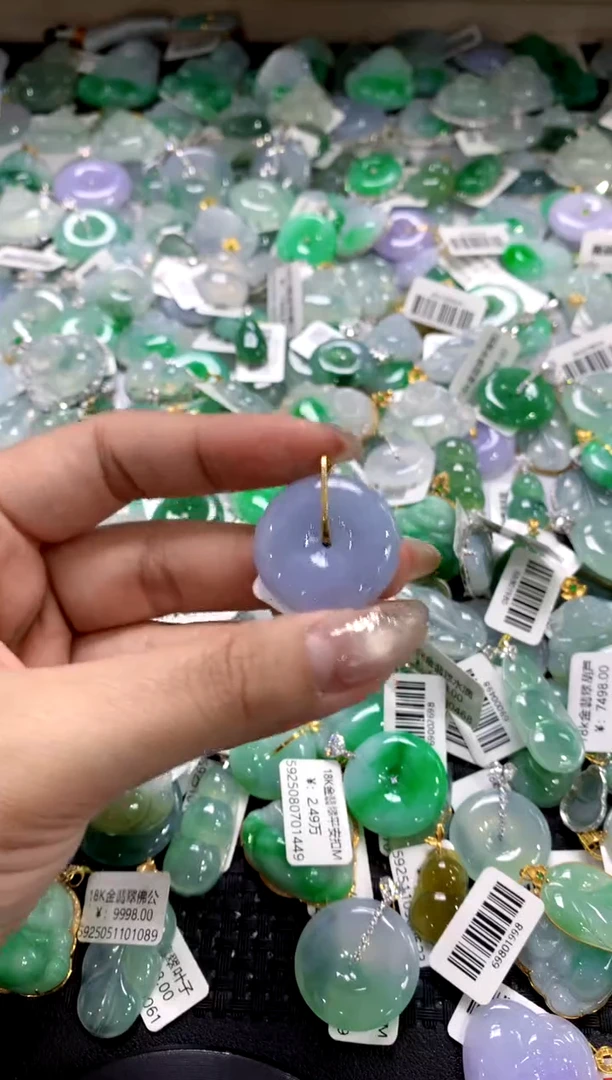颈饰18K金镶嵌翡翠11111111