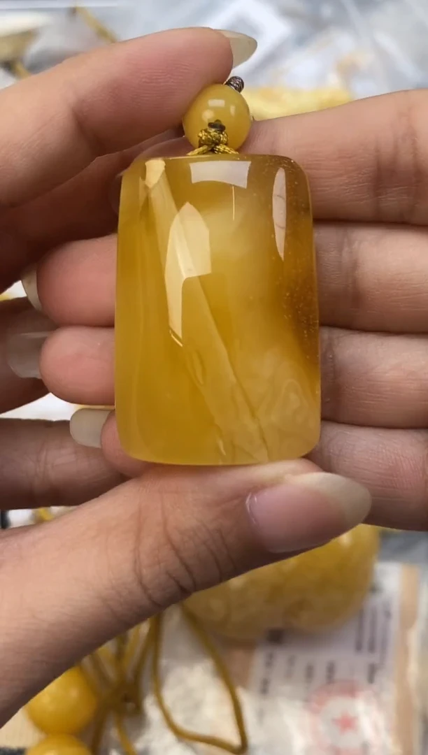 未镶嵌琥珀裸石天然琥珀蜜蜡