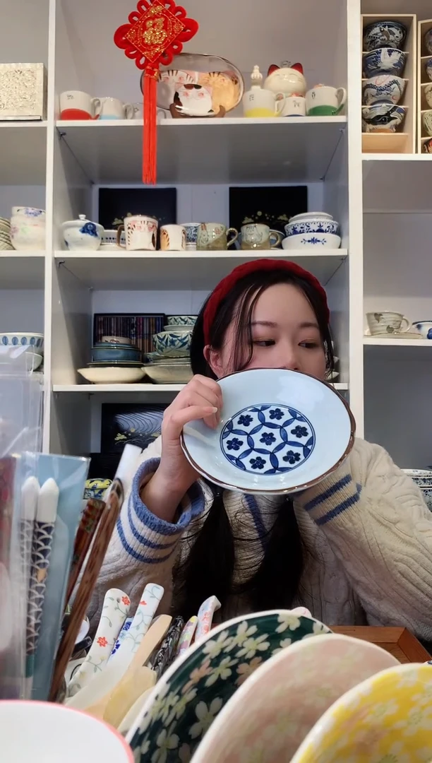 【闪购商品】钛合金日本进口高3cm梅花盘子