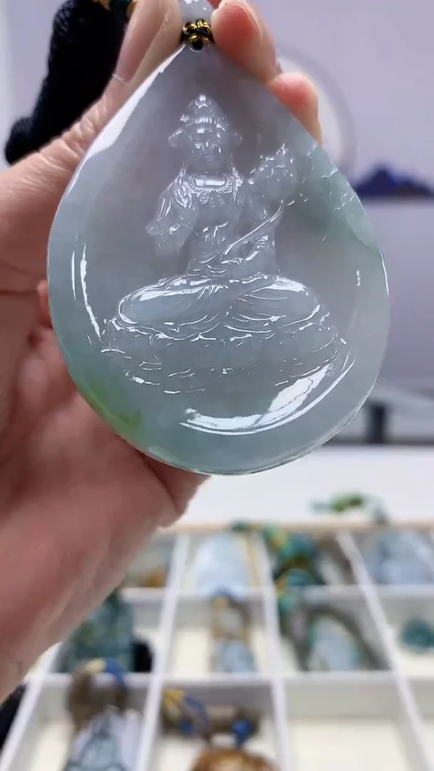 【闪购商品】定制翡翠未镶嵌5028zm-毛货挂件观音157