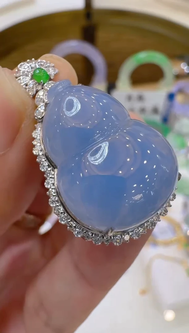 翡翠18K金镶嵌吊坠(不含链)多样性团购发一件