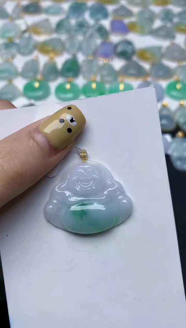 翡翠18K金镶嵌颈饰天然翡翠A货