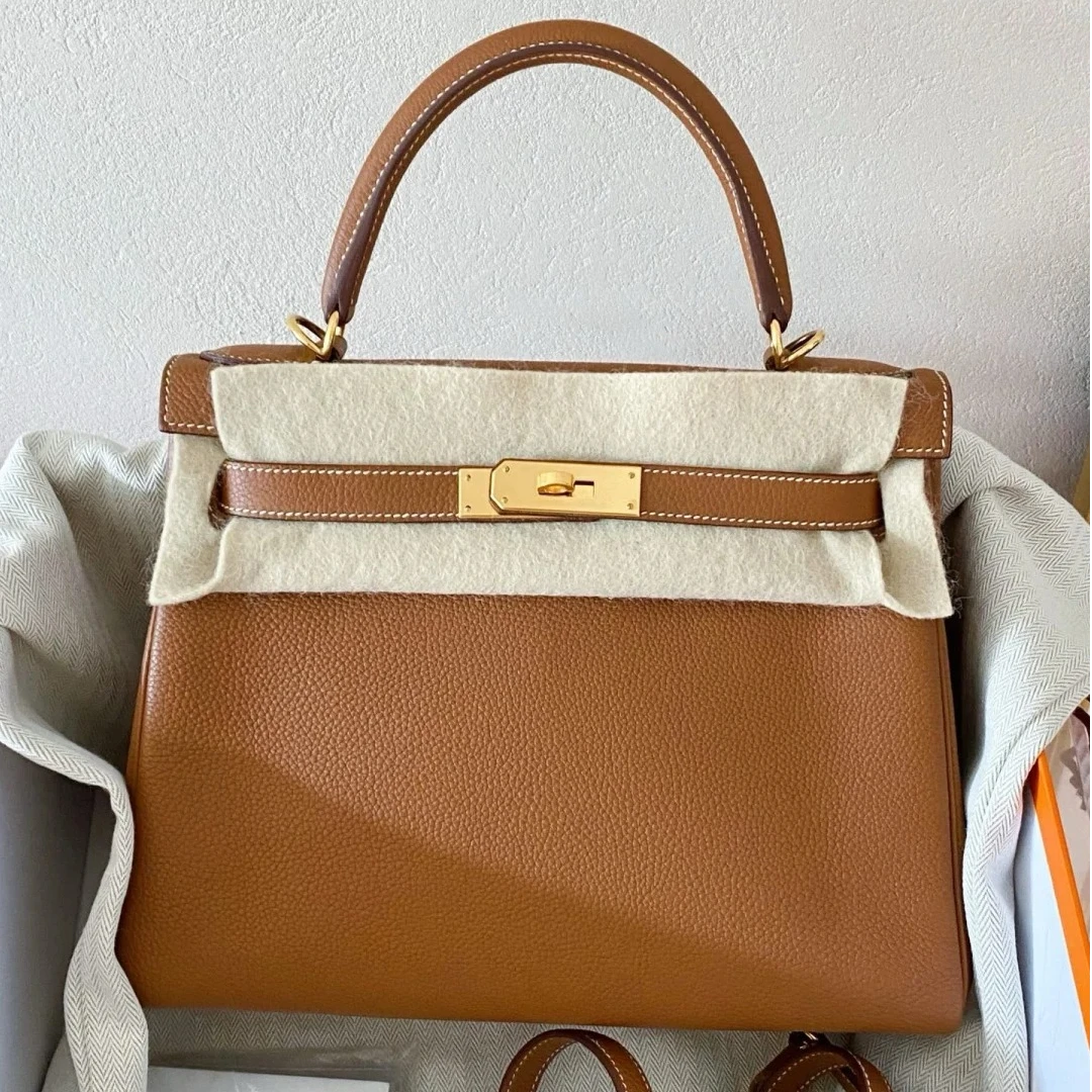 99新 Hermes/爱马仕 定金小花JerryKelly 28金棕色 W刻 金扣包