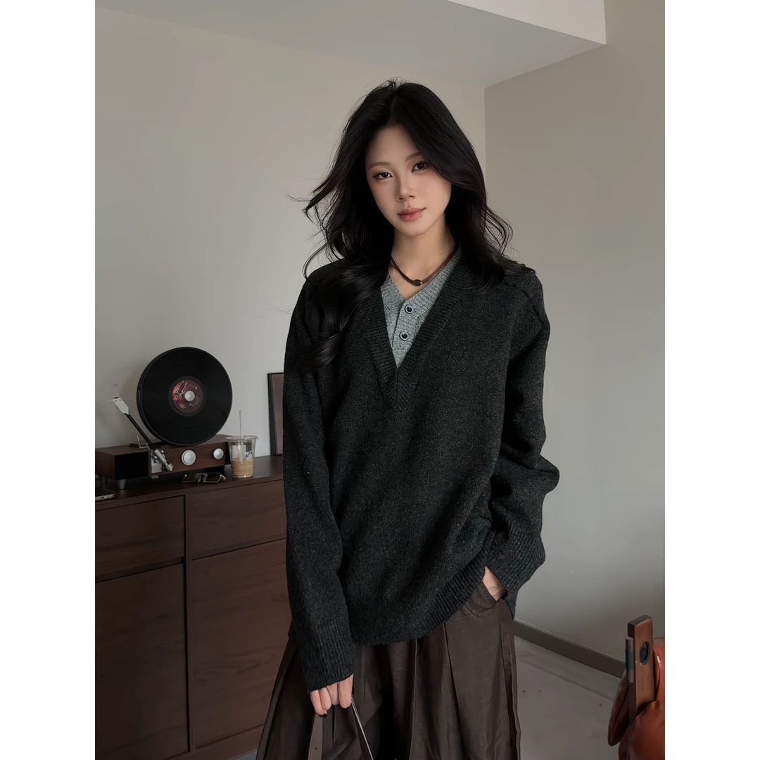 MAYU 「老钱新贵 羊毛纱线」深V领毛衣男秋冬高级感针织衫