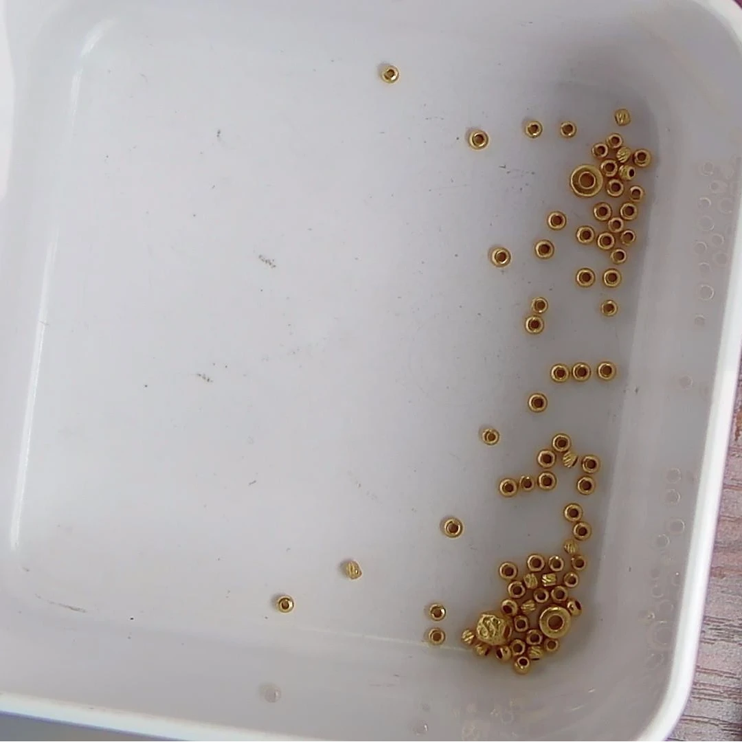 黄金足金小金 豆