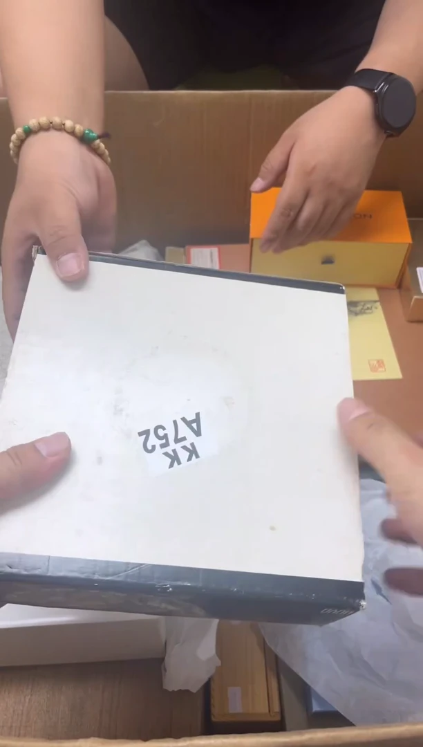 瓷片张**。752 张小扯。 张小扯。 张小扯。