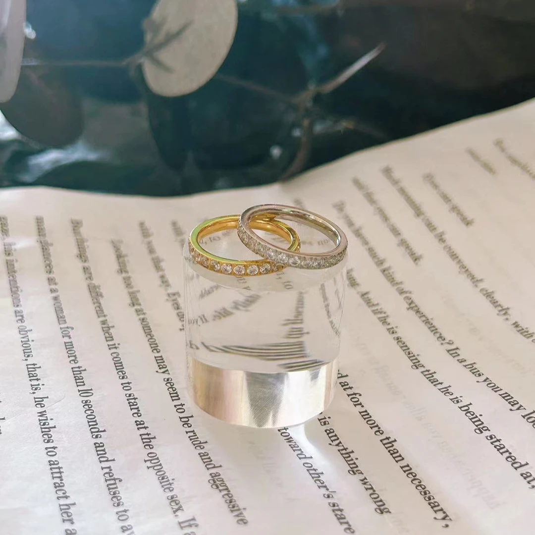 钛钢合成锆石戒指 【Kiss娜】钛钢2775个性满镶素圈戒指