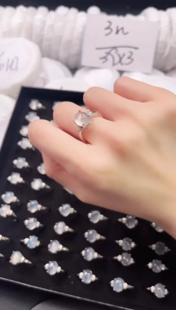 【闪购商品】石英质玉手镯未镶嵌蛋面镶嵌戒指（拍一发一）