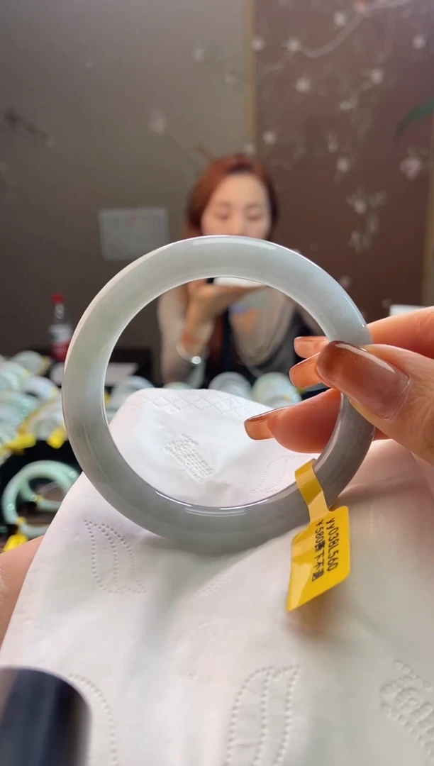 未镶嵌手镯翡翠55.5圈口t