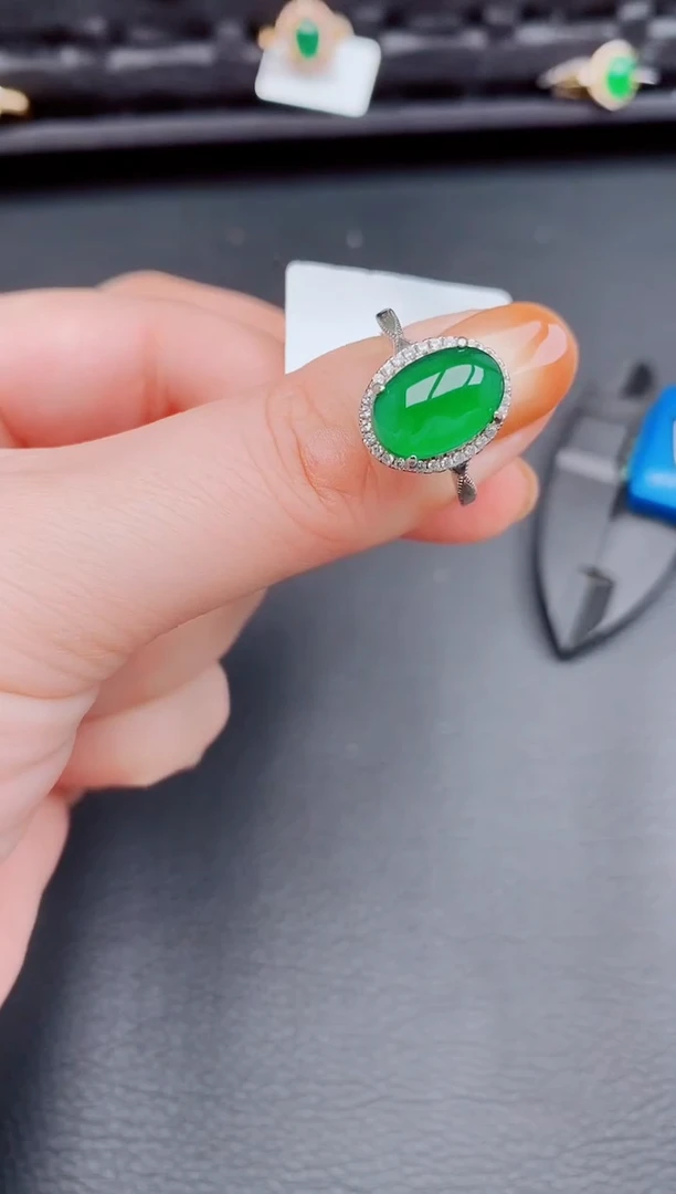 【闪购商品】翡翠戒指银S925镶嵌天然a货翡翠131