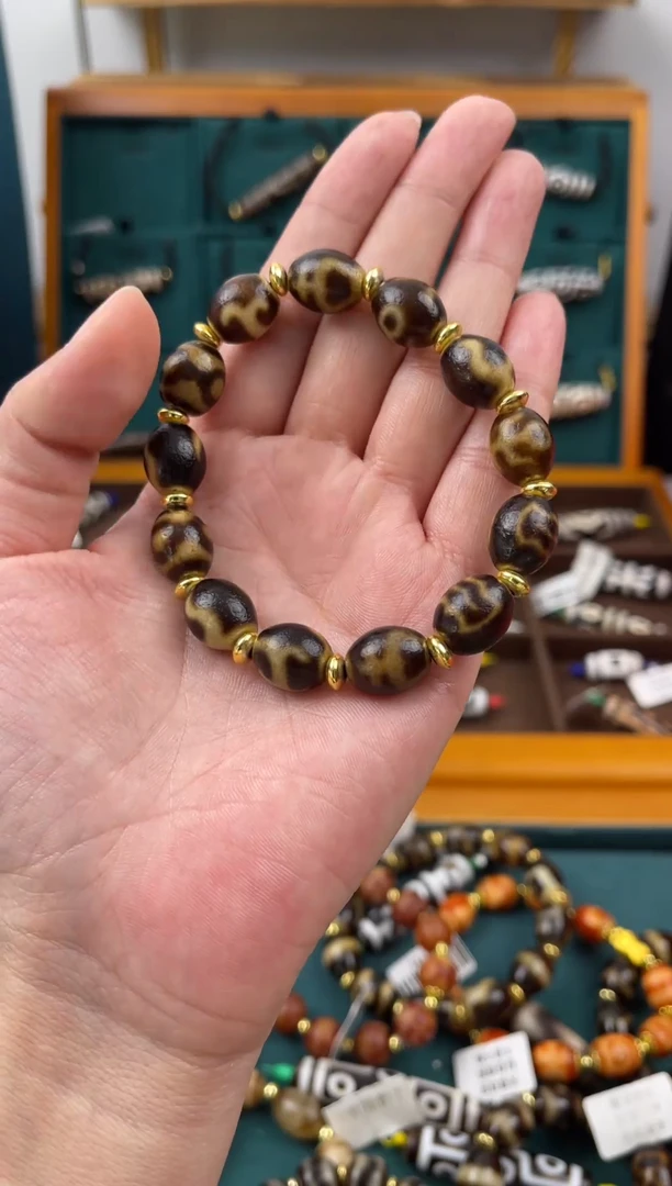 玛瑙/玉髓（覆膜）颈饰合金7（微瑕）