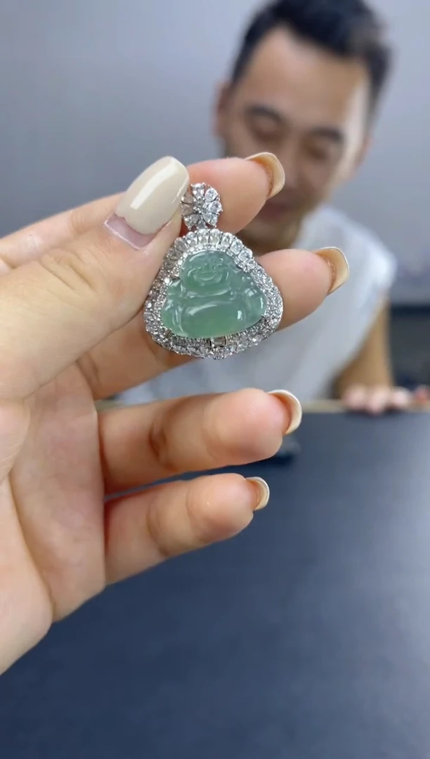 翡翠未镶嵌颈饰天然A货翡翠