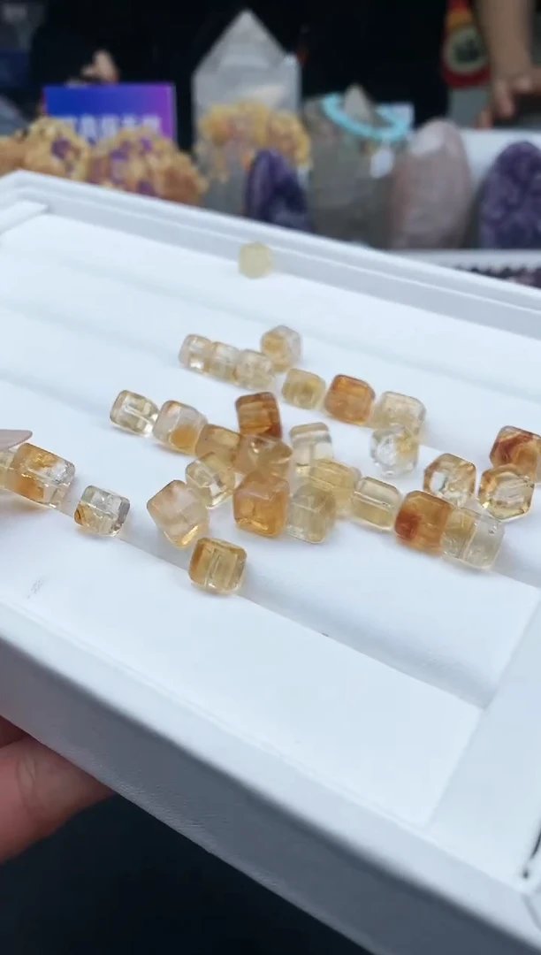 【闪购商品】水晶颈饰未镶嵌24a多样性发其一/1.24/1个