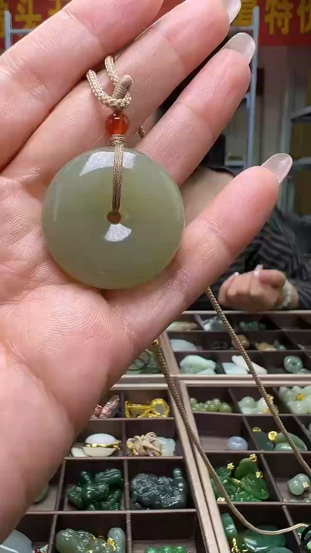 颈饰未镶嵌和田玉(多样性发货.发其一）86
