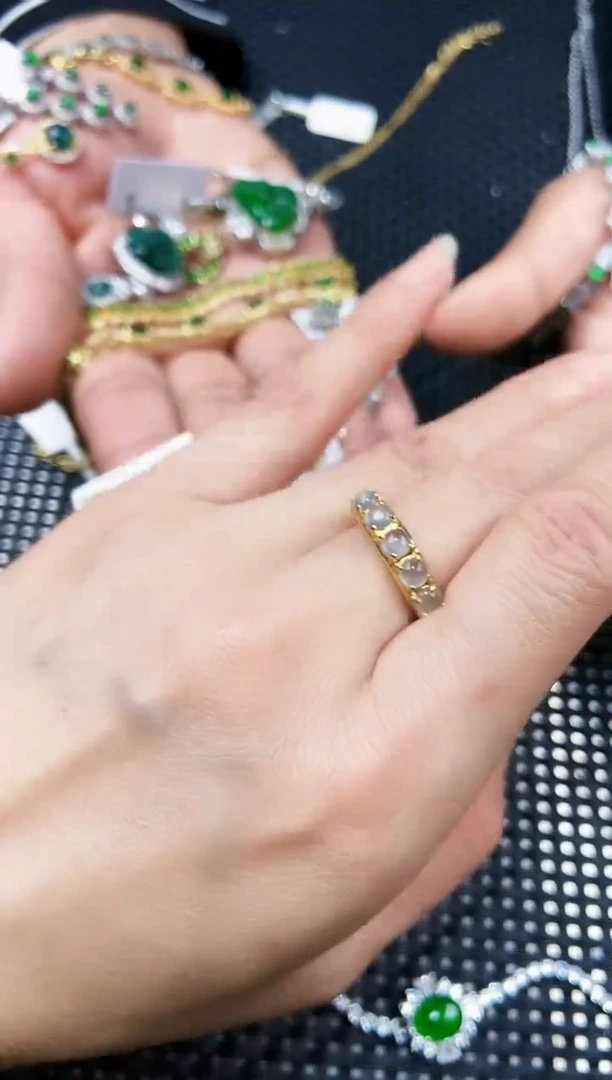 【闪购商品】翡翠戒指未镶嵌111111111