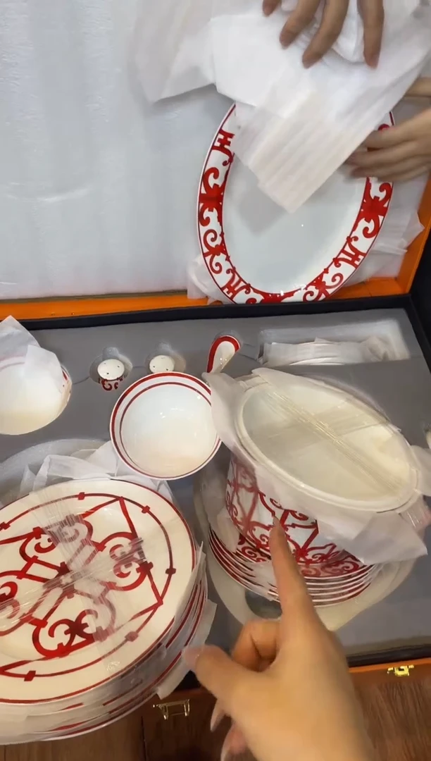 杯鸿辉家品牌瓷器，京东包邮！