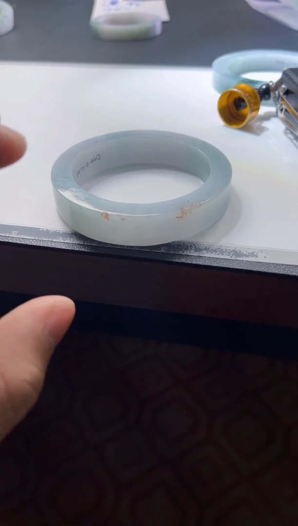 未镶嵌手镯定制翡翠N****杨手镯55-60圈口