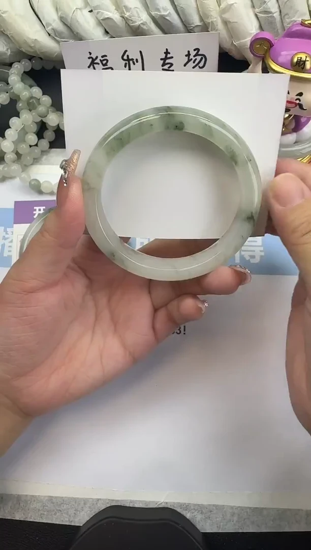 未镶嵌手镯石英质玉123-59.6圈