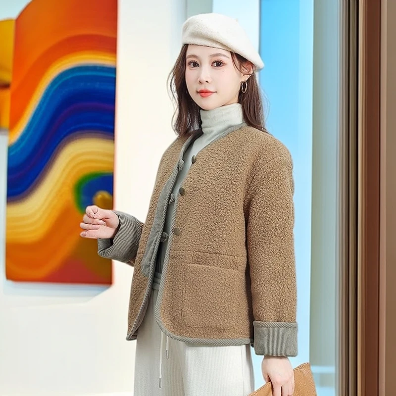 2025冬季新款夹棉加厚羊羔毛颗粒绒外套小香风深秋初冬穿搭外套女