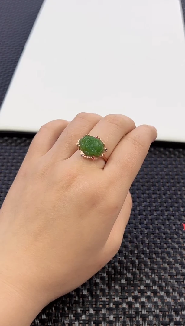 【闪购商品】和田玉戒指银S925镶嵌花（多样性发一件）