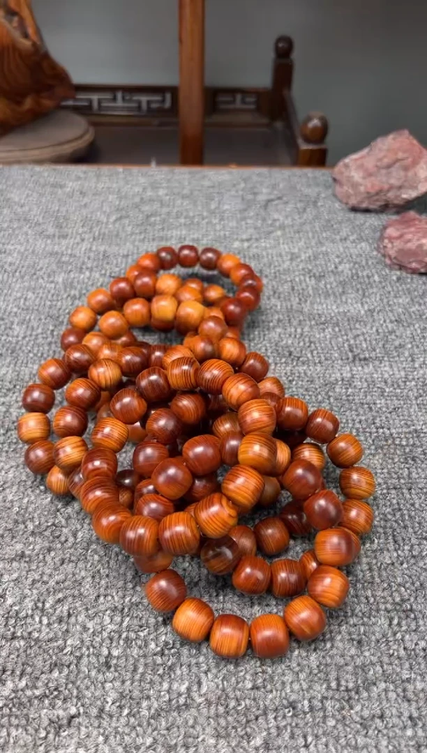 柏木（崖柏）1.5*1.6老型崖窝舍利 香味浓郁