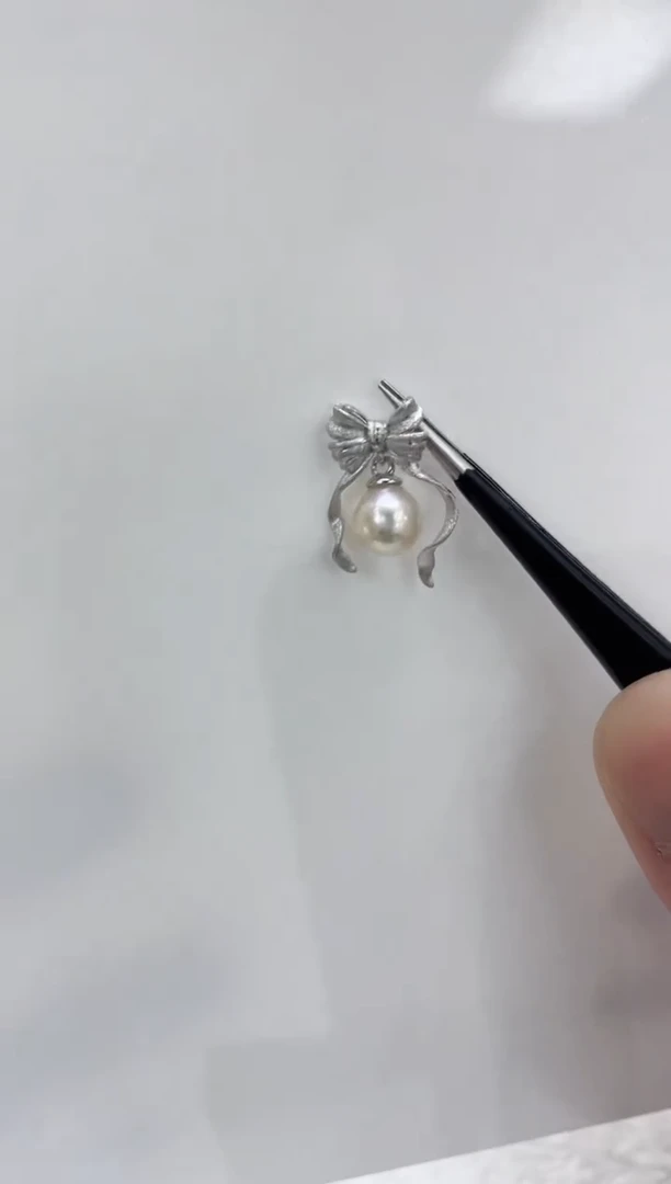 【闪购商品】海水珍珠吊坠(不含链)银S925镶嵌海水珍珠吊坠