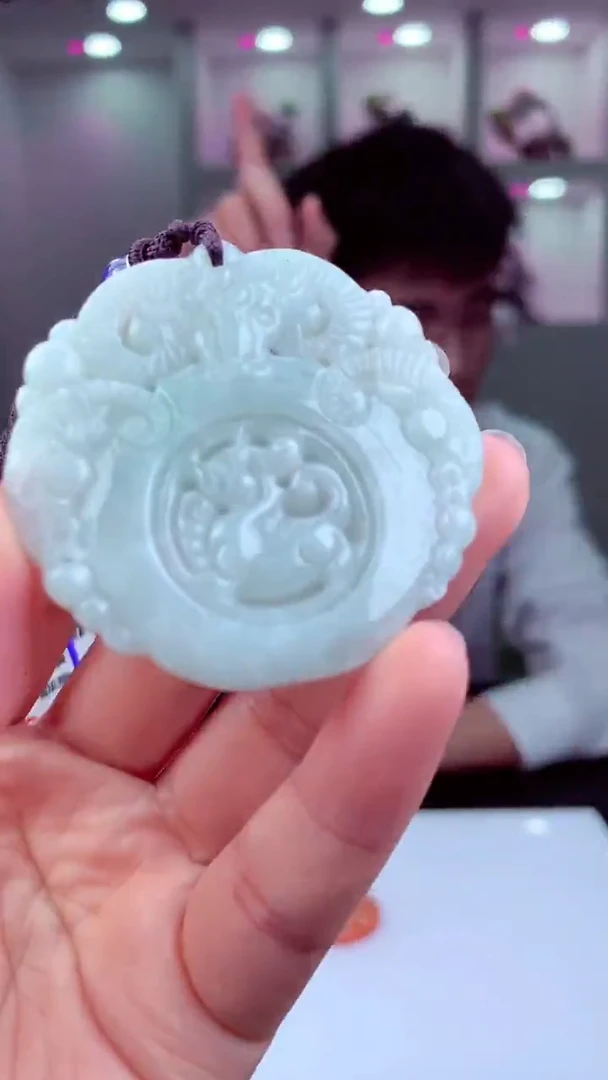 【闪购商品】翡翠颈饰未镶嵌天然A货翡翠（拍一发一)