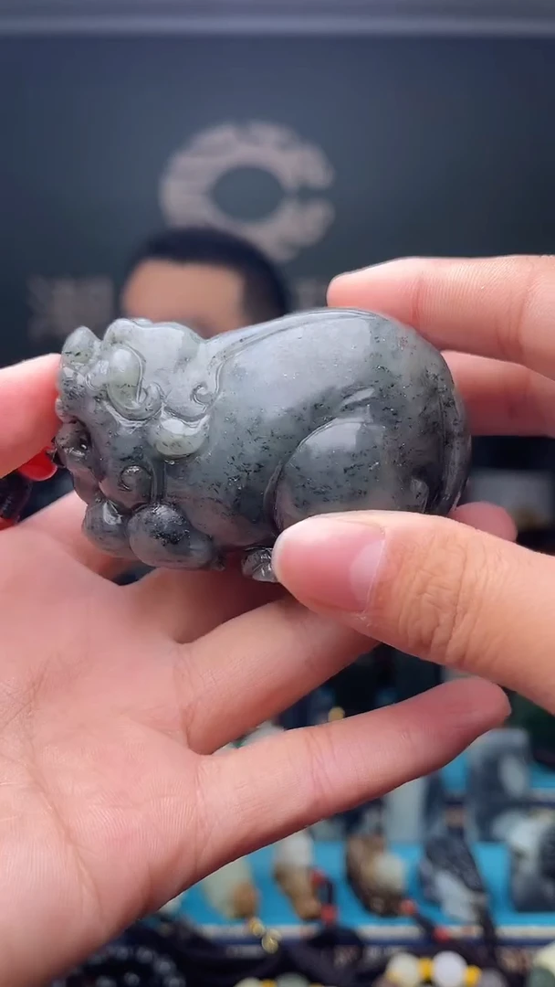 未镶嵌和田玉挂件1