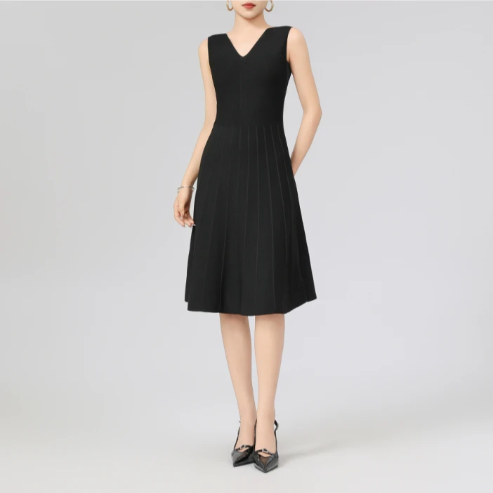 AMASS/阿玛施早春新款气质优雅时尚V领修身显瘦针织连衣裙558001