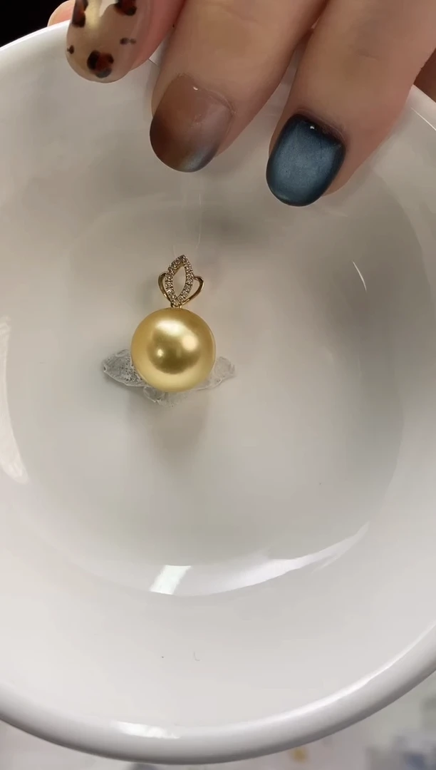 吊坠(不含链)18K金镶嵌海水珍珠12-13南洋金珍珠吊坠