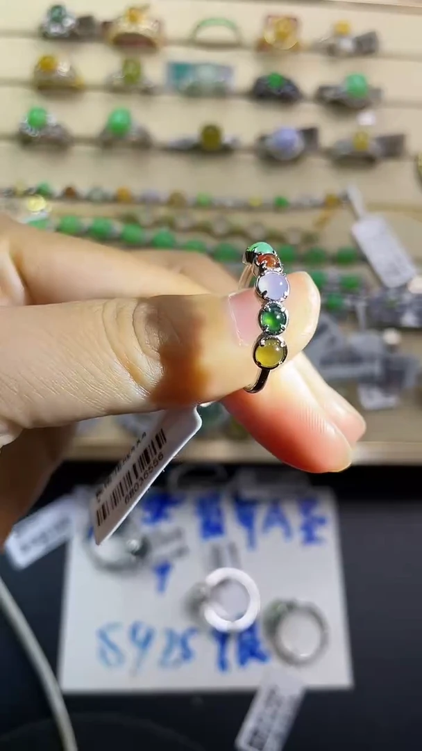 银S925镶嵌戒指翡翠翡翠 蛋面 银S925镶嵌