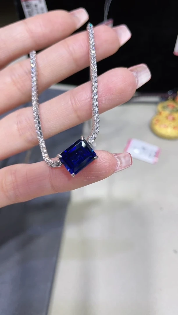 S925银镶嵌合成（培育）蓝宝石项链777