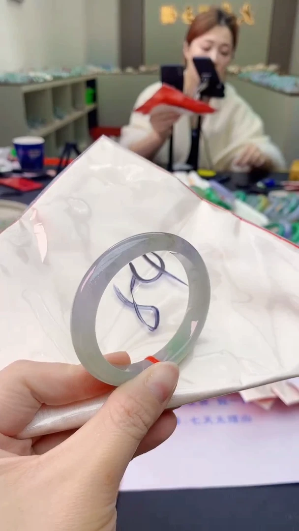 【闪购商品】翡翠手镯未镶嵌0683197155