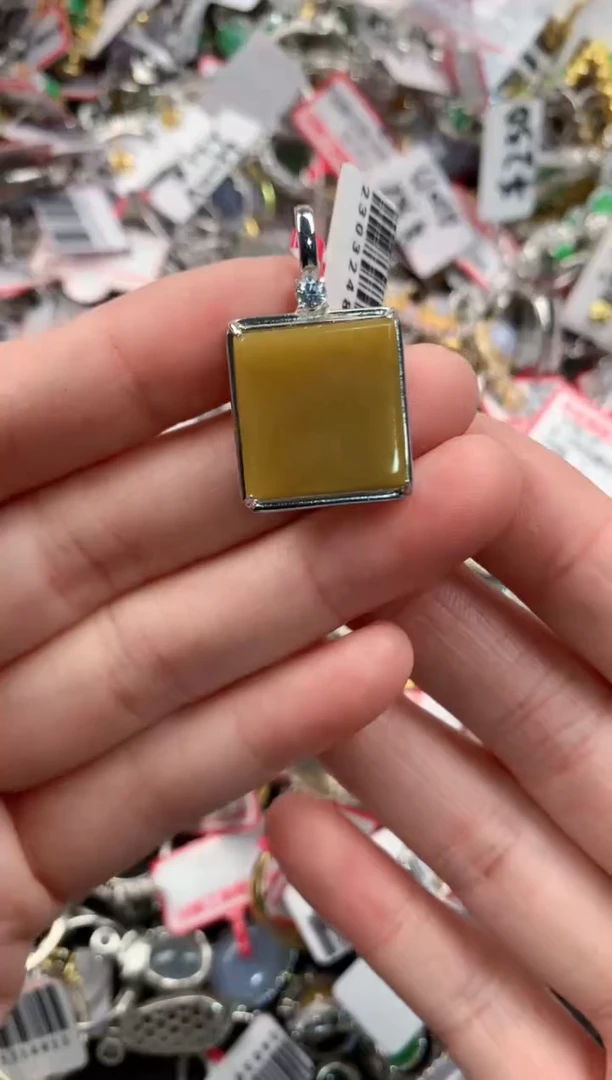 银S925镶嵌戒指翡翠222       1