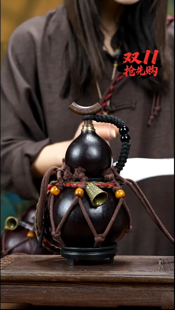 YW064复古网兜款天然酒葫芦（一物一拍）