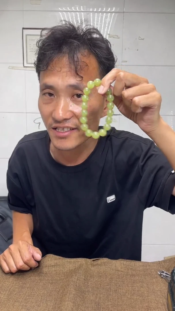 和田玉未镶嵌挂件1