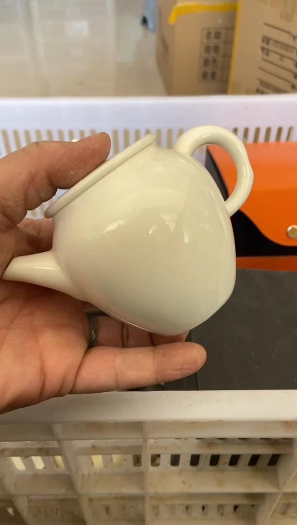 杯无运费险有瑕疵的摄影的产品有使用过的痕迹有点脏介意勿拍