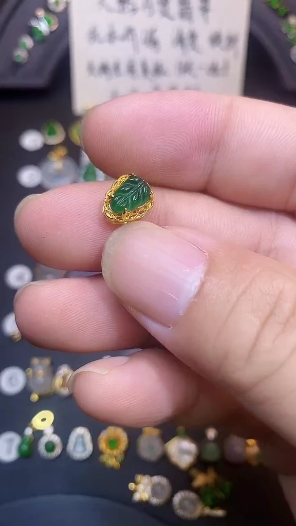 吊坠(不含链)银S925镶嵌翡翠1