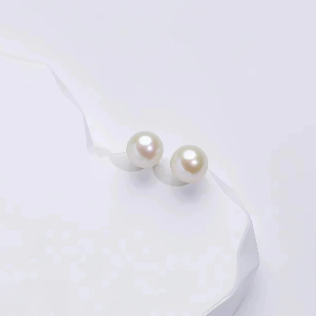 s925银天然淡水时尚珍珠精致耳钉7-8mm