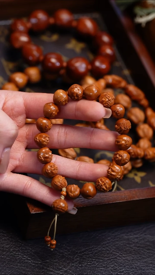 【闪购商品】橄榄核吊坠苏工橄榄核