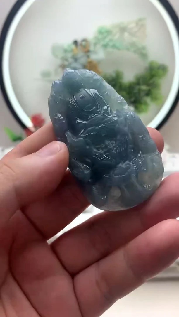 颈饰未镶嵌翡翠大日如来