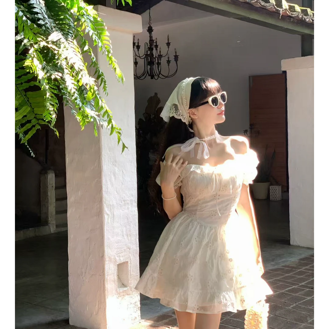 【QIANJIN】‘芭蕾舞曲’夏季方领刺绣蕾丝收腰显瘦蓬蓬连衣裙QL86181