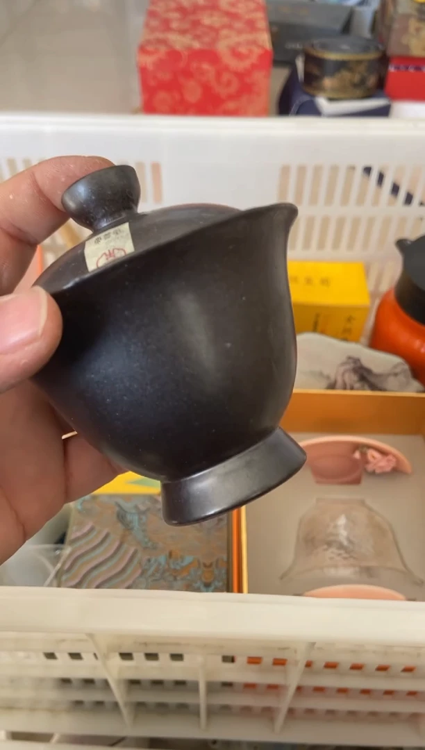 杯无运费险有瑕疵的摄影的产品有使用过的痕迹有点脏介意勿拍
