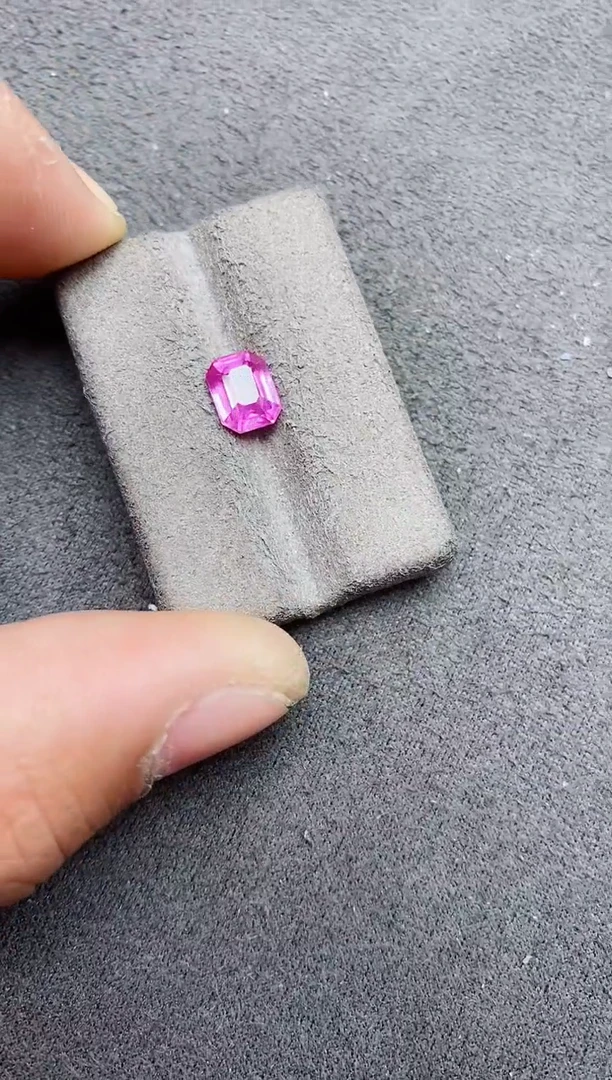 裸石彩色蓝宝石1.97ct