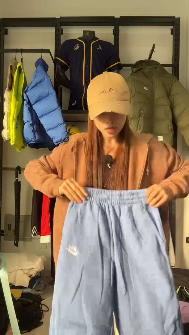 3199闪购编码 Nike/Jordan运动卫衣裤以直播间过款为准 尺码  m