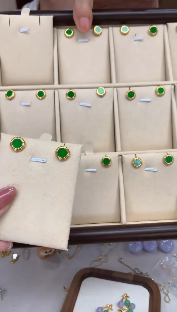 翡翠未镶嵌耳饰耳钉 多样性发货1件