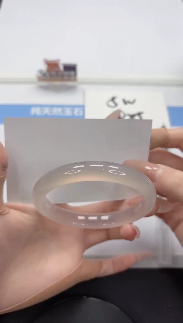 【闪购商品】石英质玉手镯未镶嵌A217-62.7