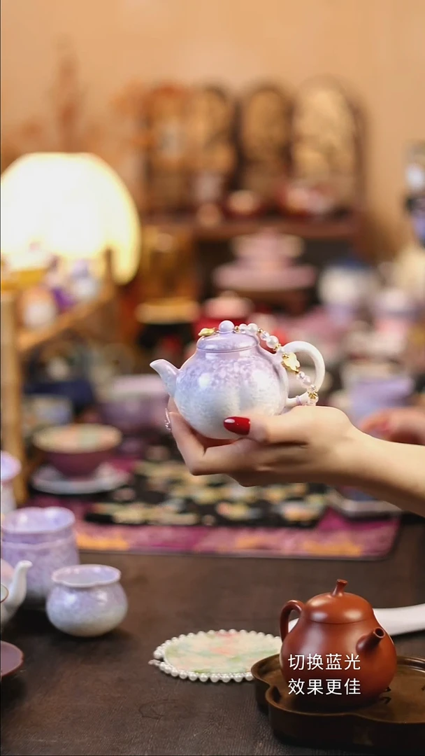 景德镇结晶釉紫白南瓜壶